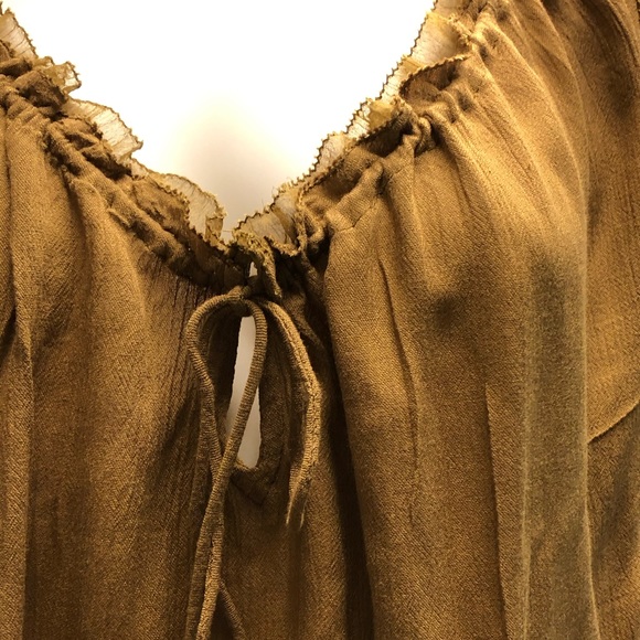 NEW FREE PEOPLE AUTHENTIC PEASANT STYLE FLOWY TOP. CAN BE WORN 2 WAYS - Picture 10 of 16